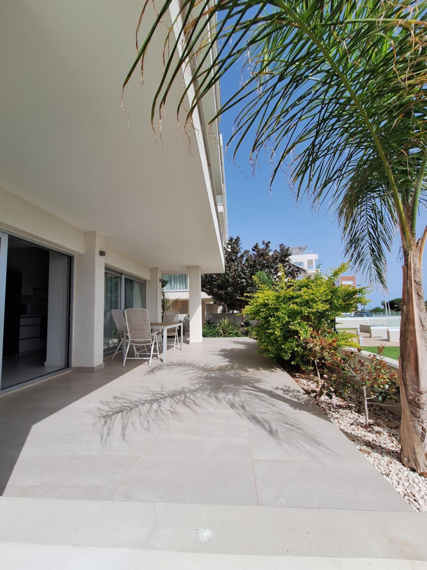 Emerald Suites Protaras Exterior photo